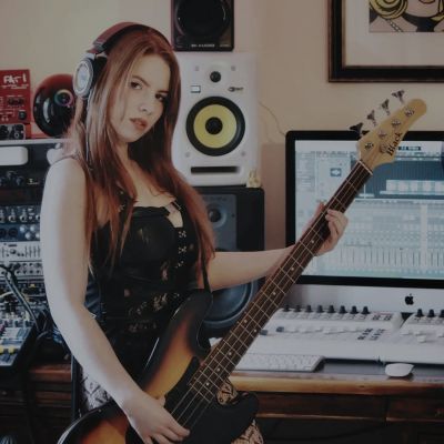 Fanvue Exclusive: Ainjiel-Shaolee Clark