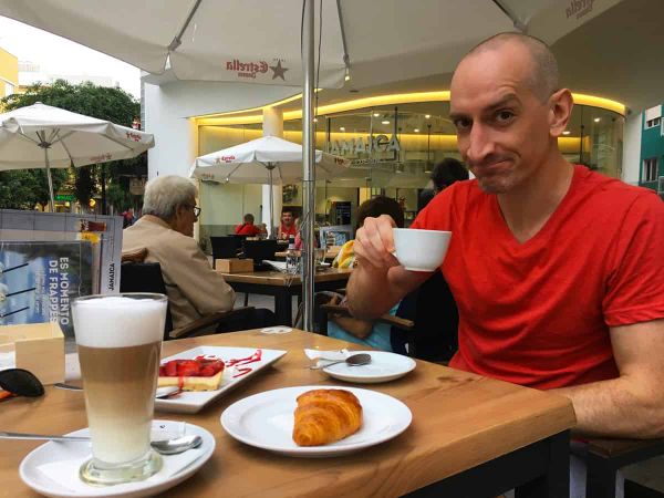 EP22 - P1:Traveling Around The World Without Flying As A Freelance Web Designer with Niall Doherty