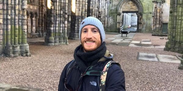 EP15: Building A Travel Blog, Sponsored Trips & Selling Your Own Products