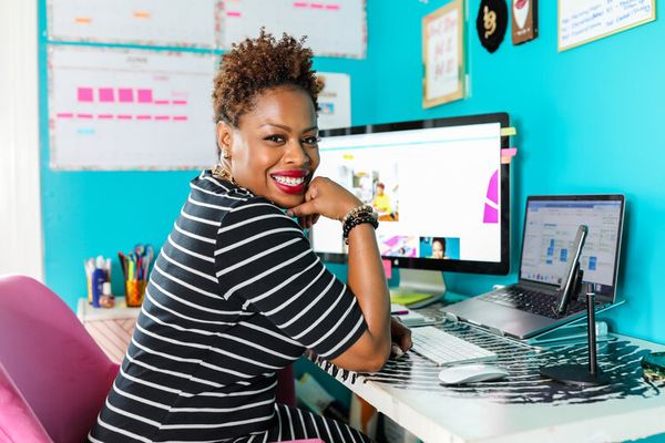 EP59: The Art To Landing A Great Remote Job You'll Love with Libryia Jones