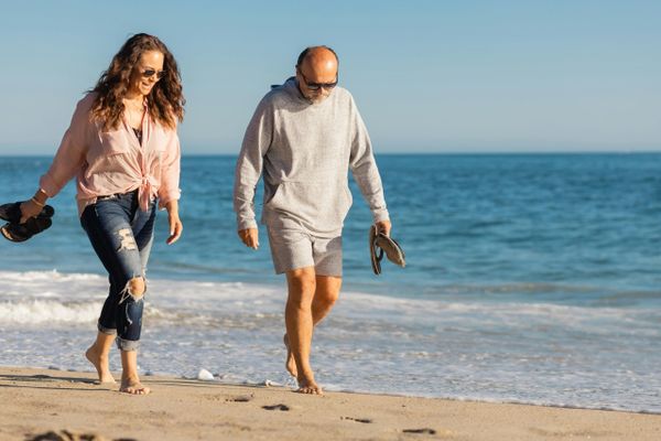 How Relocating Abroad Impacts Your U.S.-Based Estate Plans