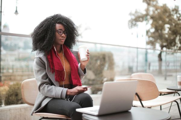 5 Tips Digital Nomads Use To Make Travel More Convenient