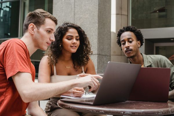 Why Remote Teams Are Turning to Integrated BDR-as-a-Service for Enterprise Software Sales