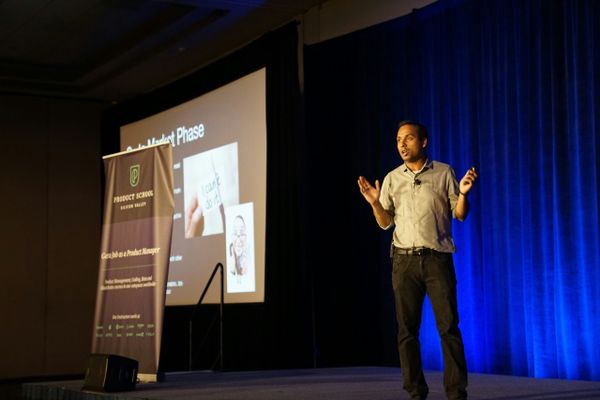 How To Attract People to Your Booth at a Trade Show and Make the Most of the Event