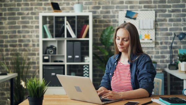 How to Escape the 9-to-5 without Selling Everything You Own