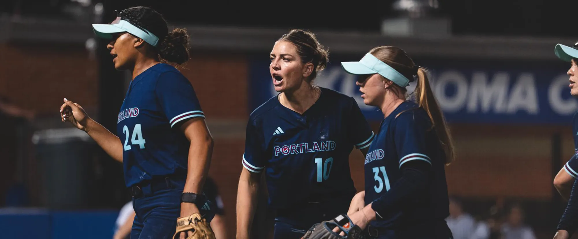 Portland Cascade pitcher Carley Hoover delivers during a complete-game win