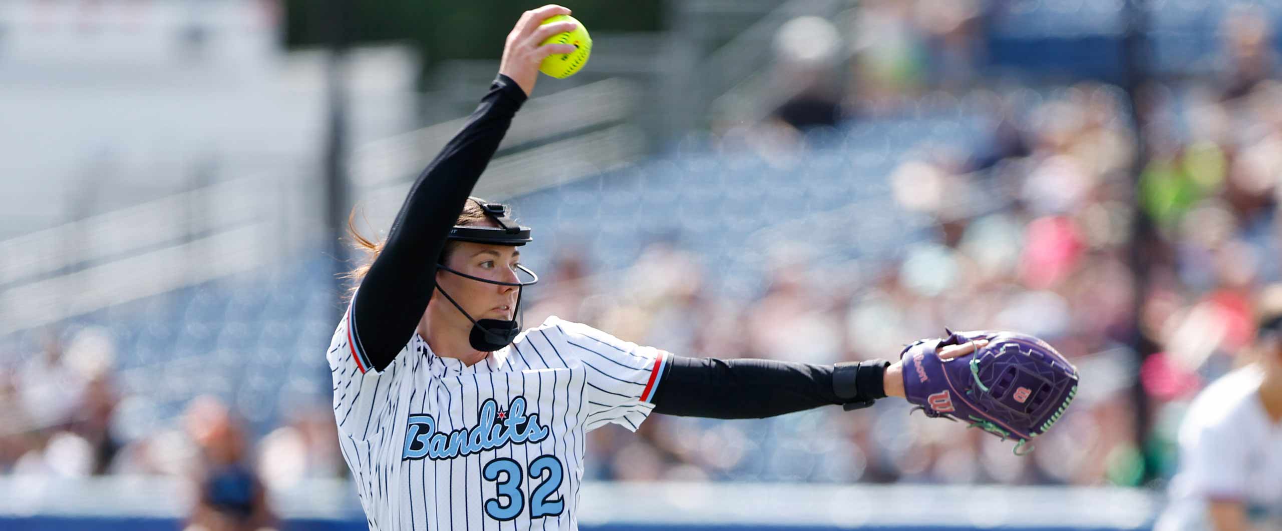 Chicago Bandits pitcher Kat Sandercock delivers during a record-setting shutout