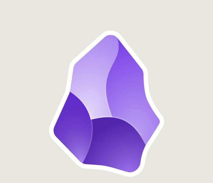 How I Tweaked Obsidian Into a Beautiful Notetaking Space