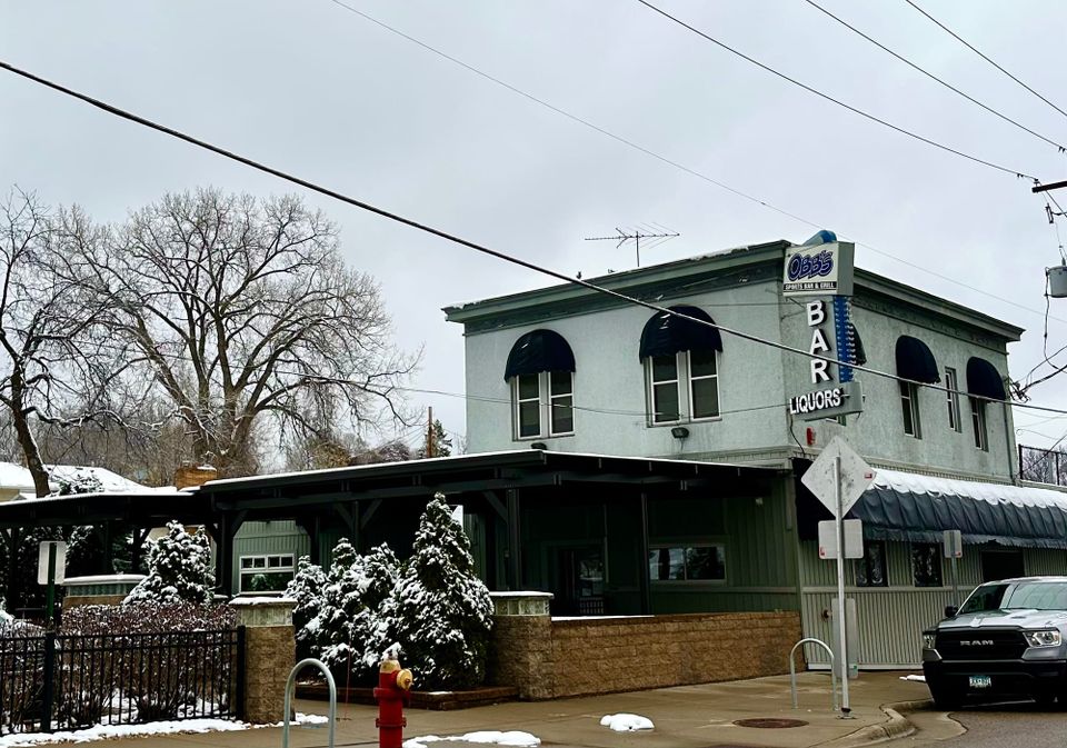 Let's All Go to the Bar: Obb's