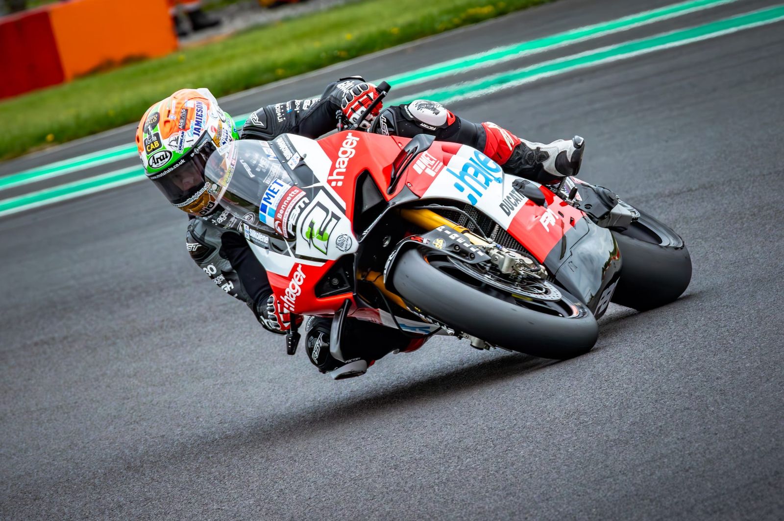 BSB Superbikes Test Days 18th & 19th April - Donington Park