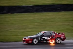 GT3 Legends Shine as Historic Machinery Roars in Unforgettable Weekend - Donington.