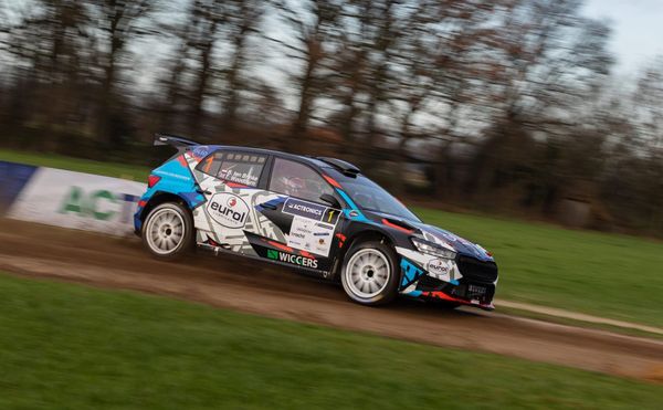 Winter Roar in Eibergen: ten Brinke Dominates the Actronis Berkelland Rally Comeback