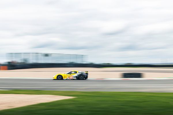 Echoes of Endurance: Rare GT Icons Roar Back to Life at Donington Park