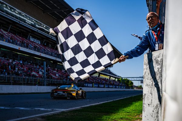 Up2Race Porsche Completes 24-Hour Triumph as Championship Battles Reach Their Conclusion