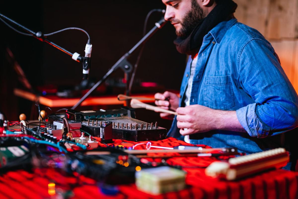 Crucial Listening #178: Left Hand Cuts Off The Right