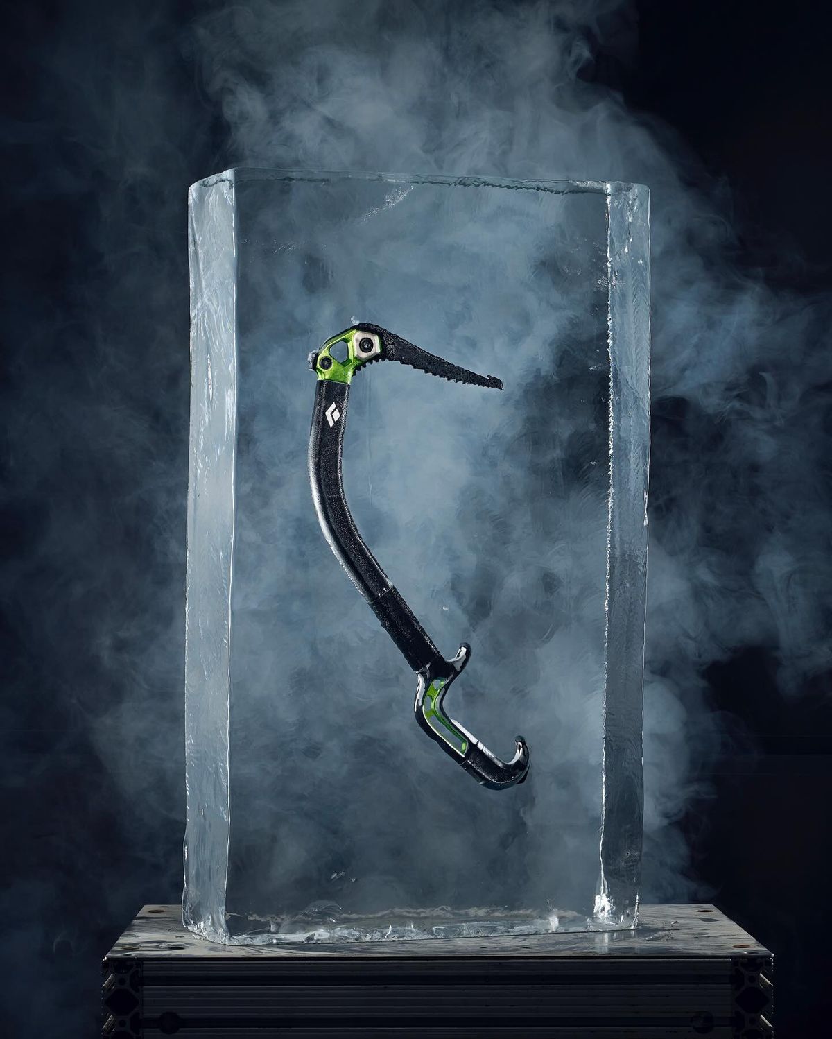 Hydras Giveaway / Roger Strong / Joe Kalis