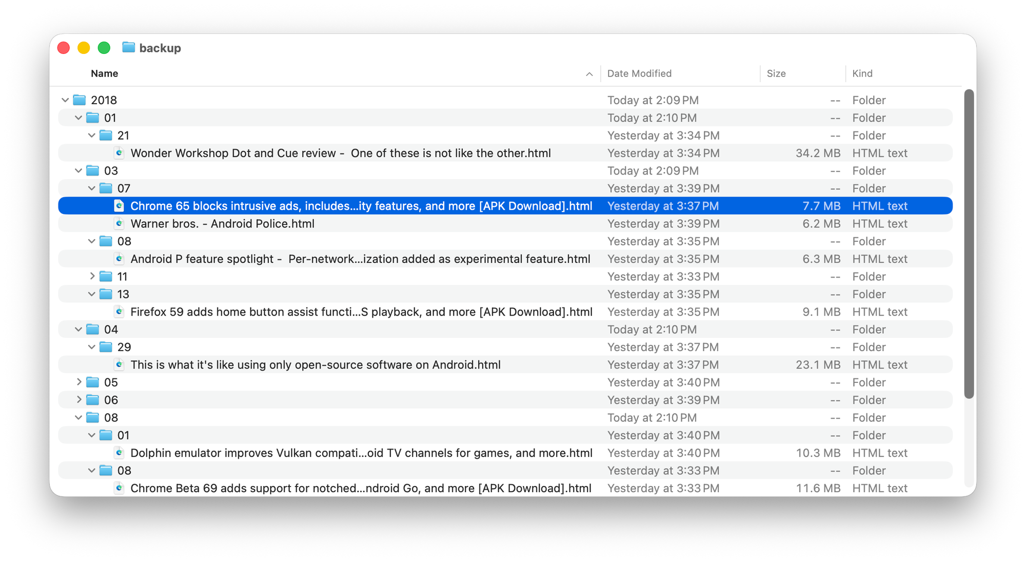 A backup folder for 2018 with sub-folders for January, March, April, and other months, with each one containing HTML files.