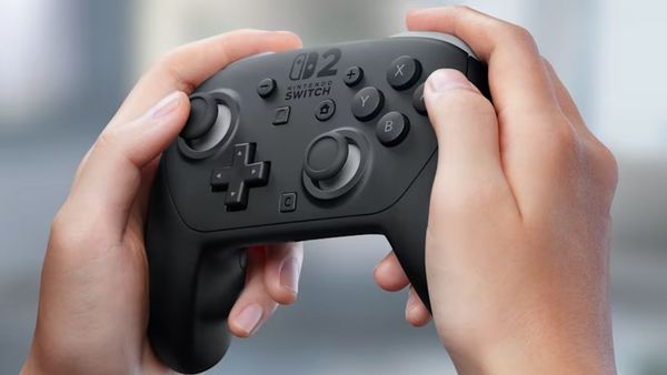 Pe lângă Switch 2, acum putem face precomandă și pentru Switch 2 Pro Controller