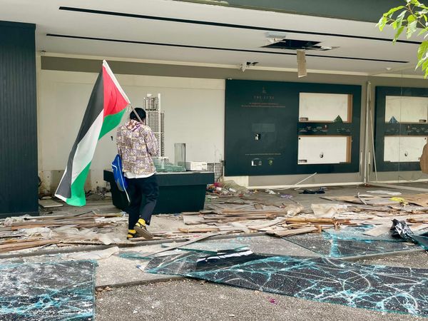 Meet me in the street