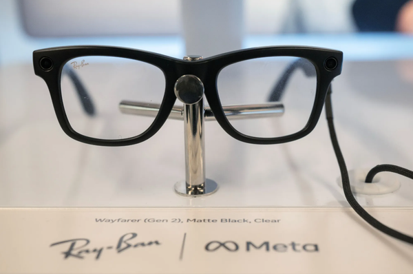 Meta patches recording-light loophole in its AI glasses