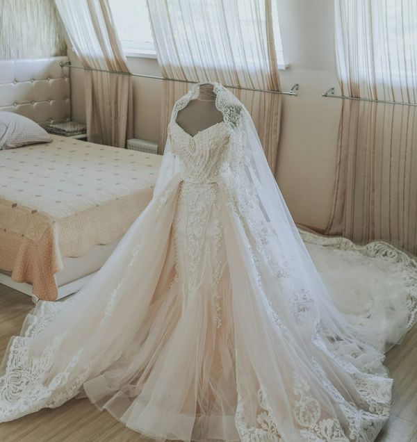 The Alterations Timeline: The ‘Three-Fitting’ Rule for Attire