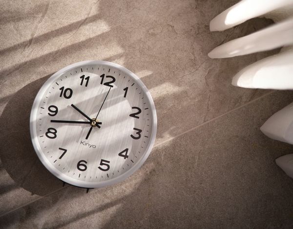 The Anchor Timeline: Why the Ceremony Dictates Your Whole Day