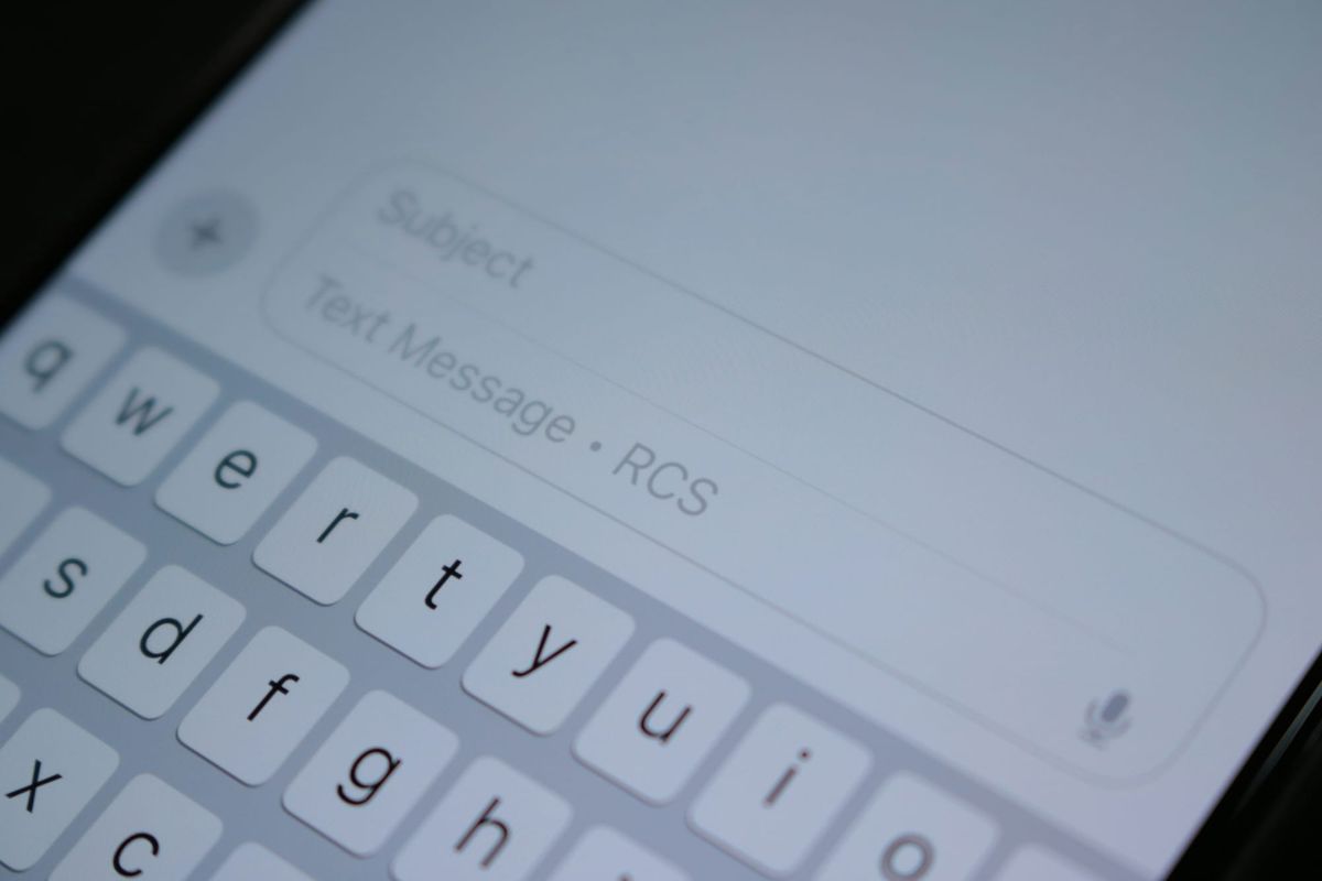 how to check PF balance via sms?