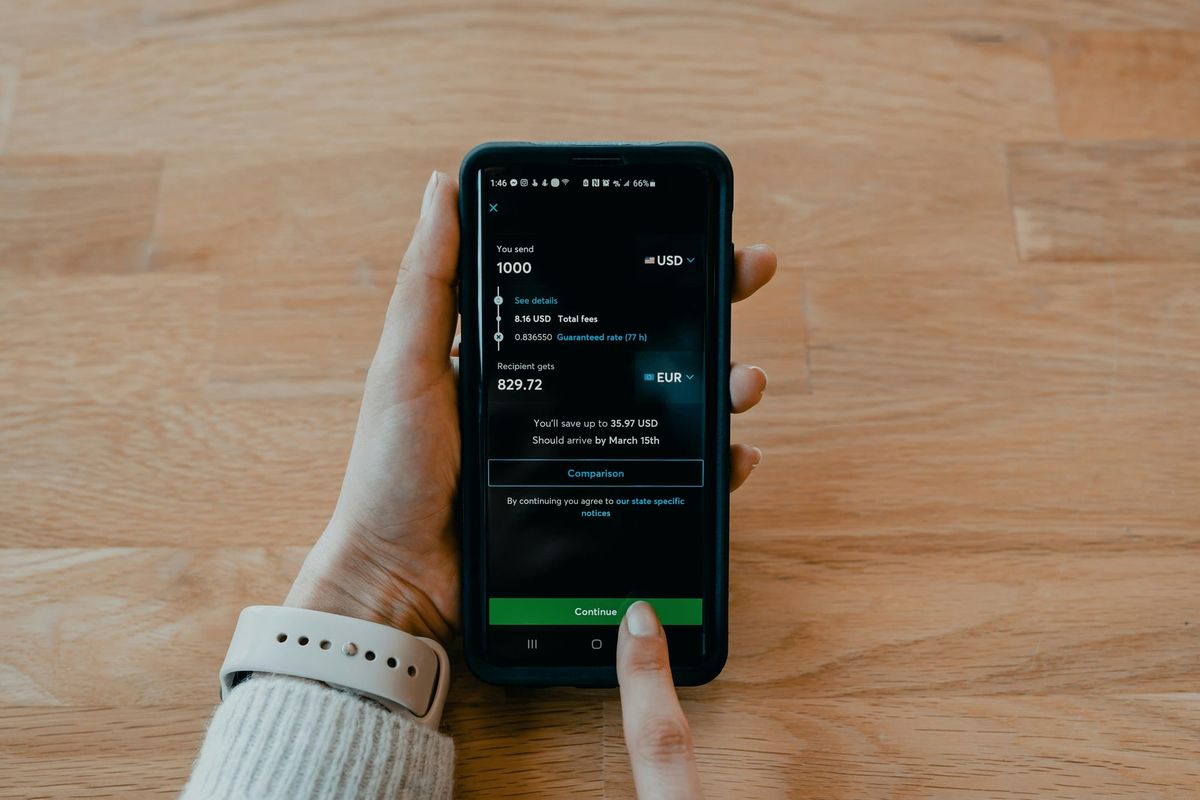 how do instant loan apps verify KYC and approve loans so fast?