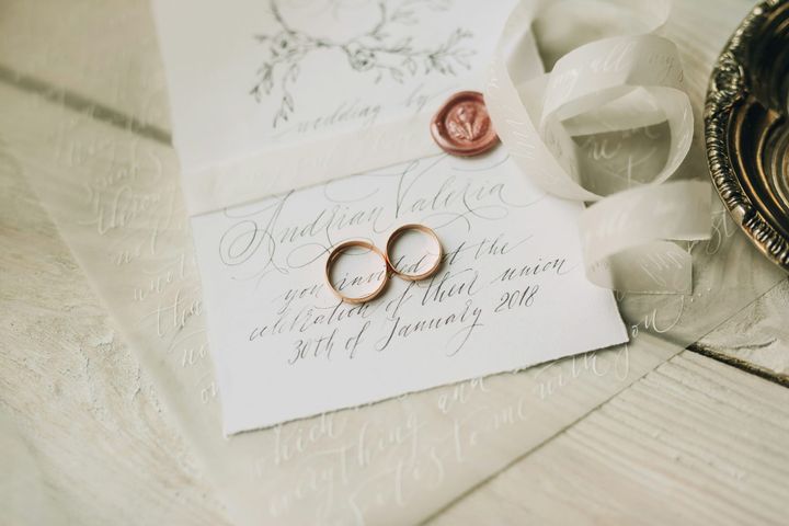 which wedding gift cards or vouchers are easiest to redeem online for Indian couples?