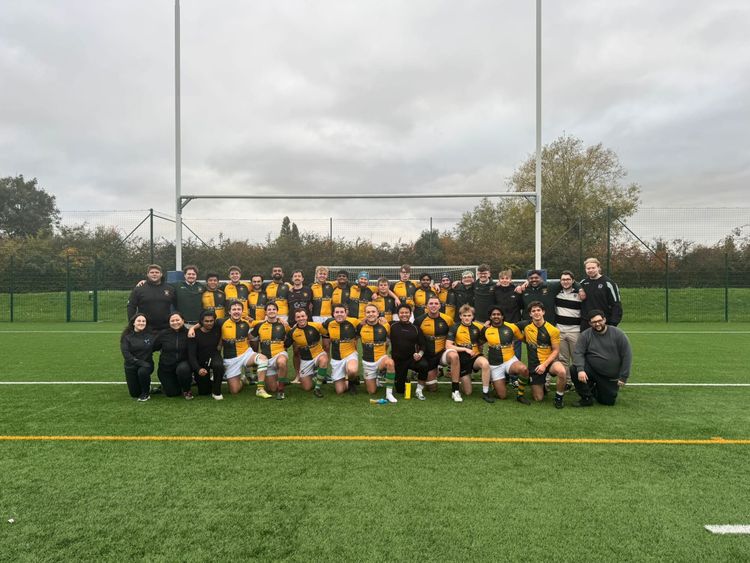 Le Bosh - The Boys in Gold and Green Return