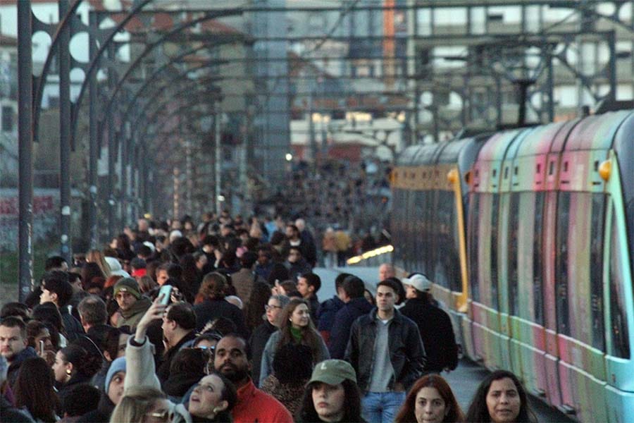 90% dos portuenses consideram que o turismo teve efeitos negativos no aumento do custo de vida