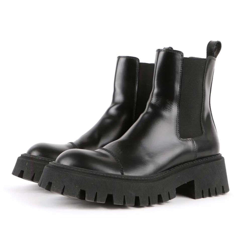 5 Pre-loved Men's Black Leather Boots Under $500