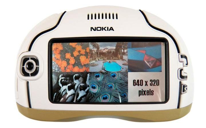 Nokia 7700 Phone