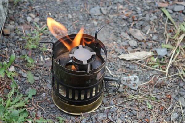 Compact Stove For Outdoor Use