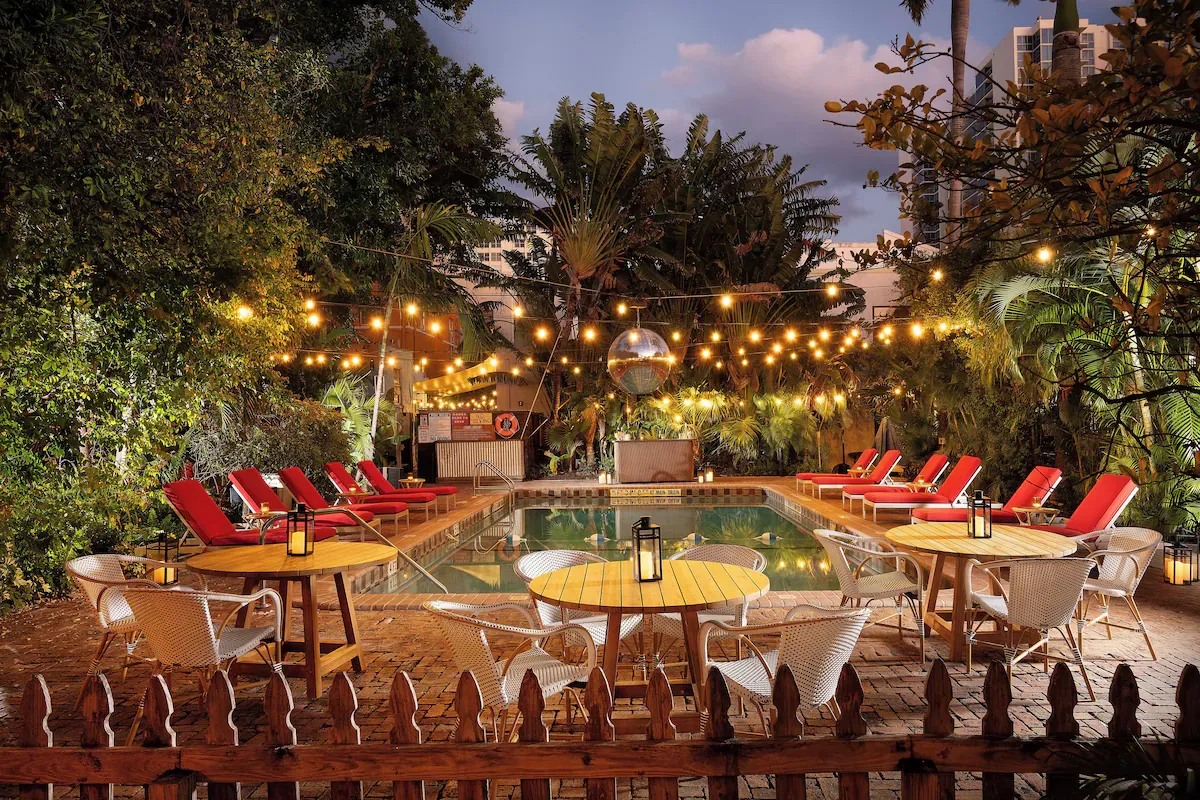 Freehand Miami günstiges Hotel in Miami Beach mit Pool und stylischem Hostel-Flair