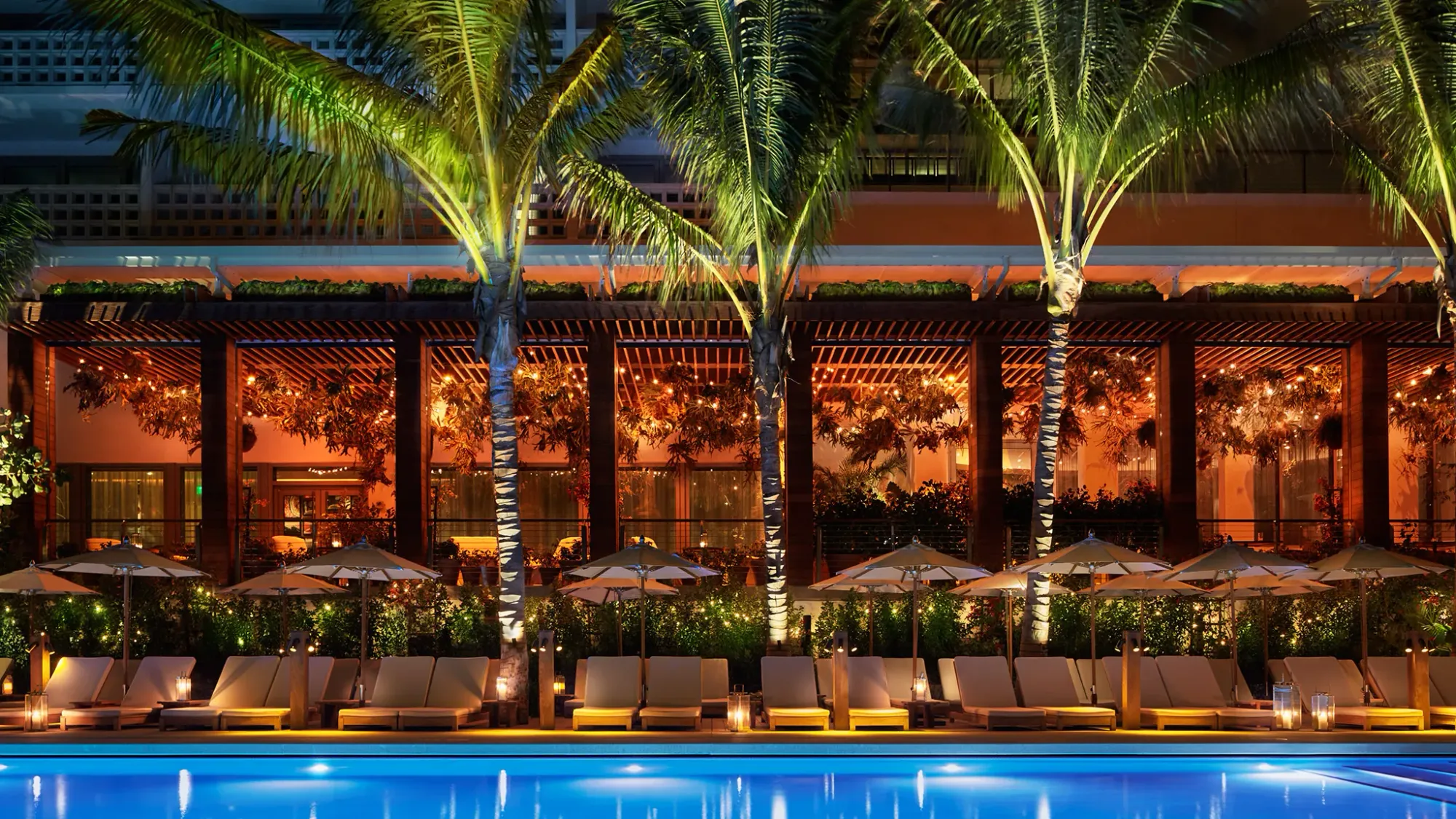 Luxury pool at The Miami Beach EDITION hotel near the Miami Boat Show.