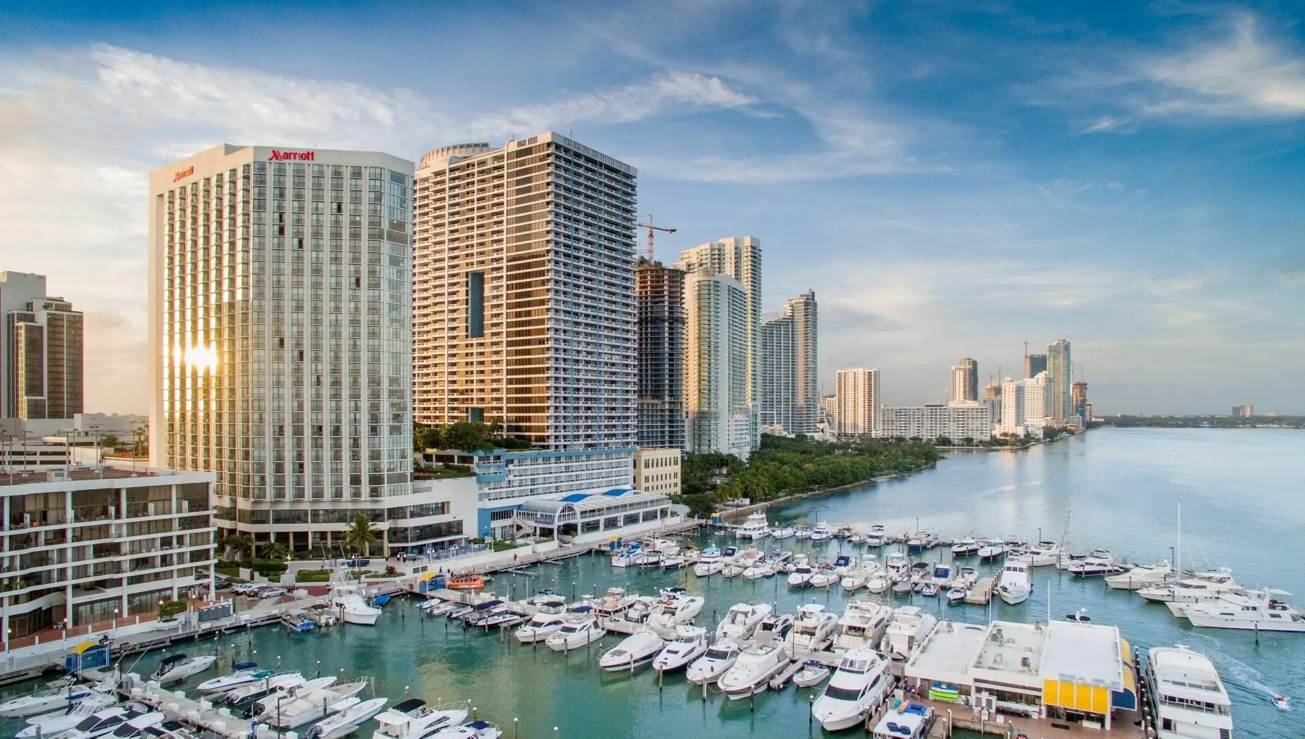 Exterior view of Miami Marriott Biscayne Bay hotel near the Miami Boat Show marinas.