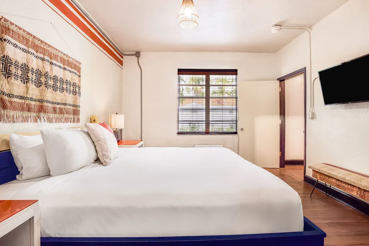 Single private bedroom at Freehand Miami with modern design in the best hostel in Miami Beach