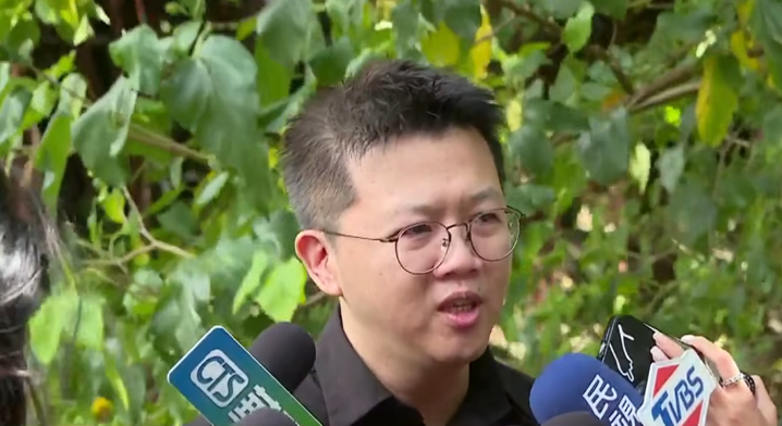 TrueMatrix時論》拳頭封不住諷刺：暴力威脅下閃耀的言論自由
