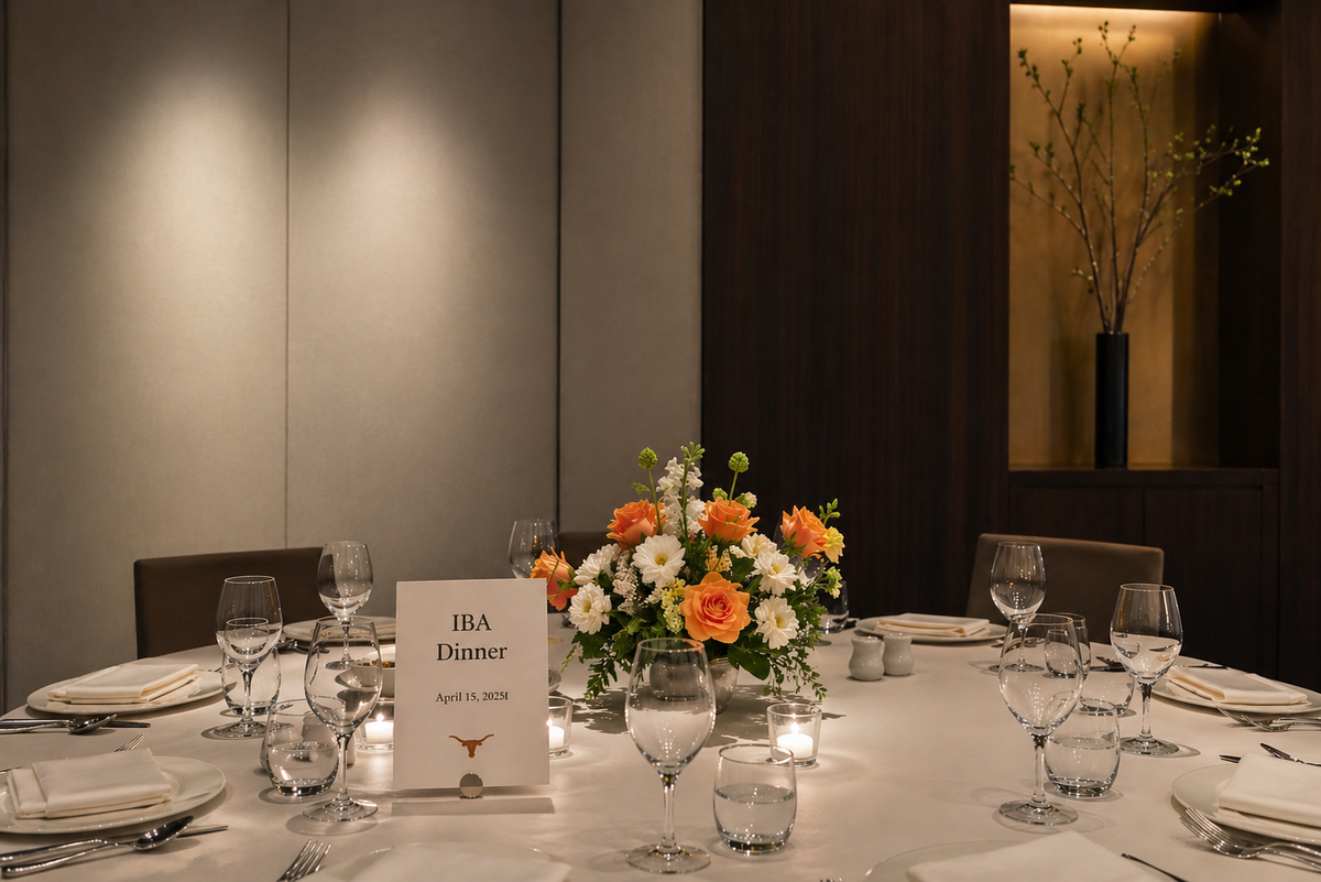 Vol. 6 [UTAKA News] John Kim (PGE '05) Hosts IBA Spring Dinner in Seoul