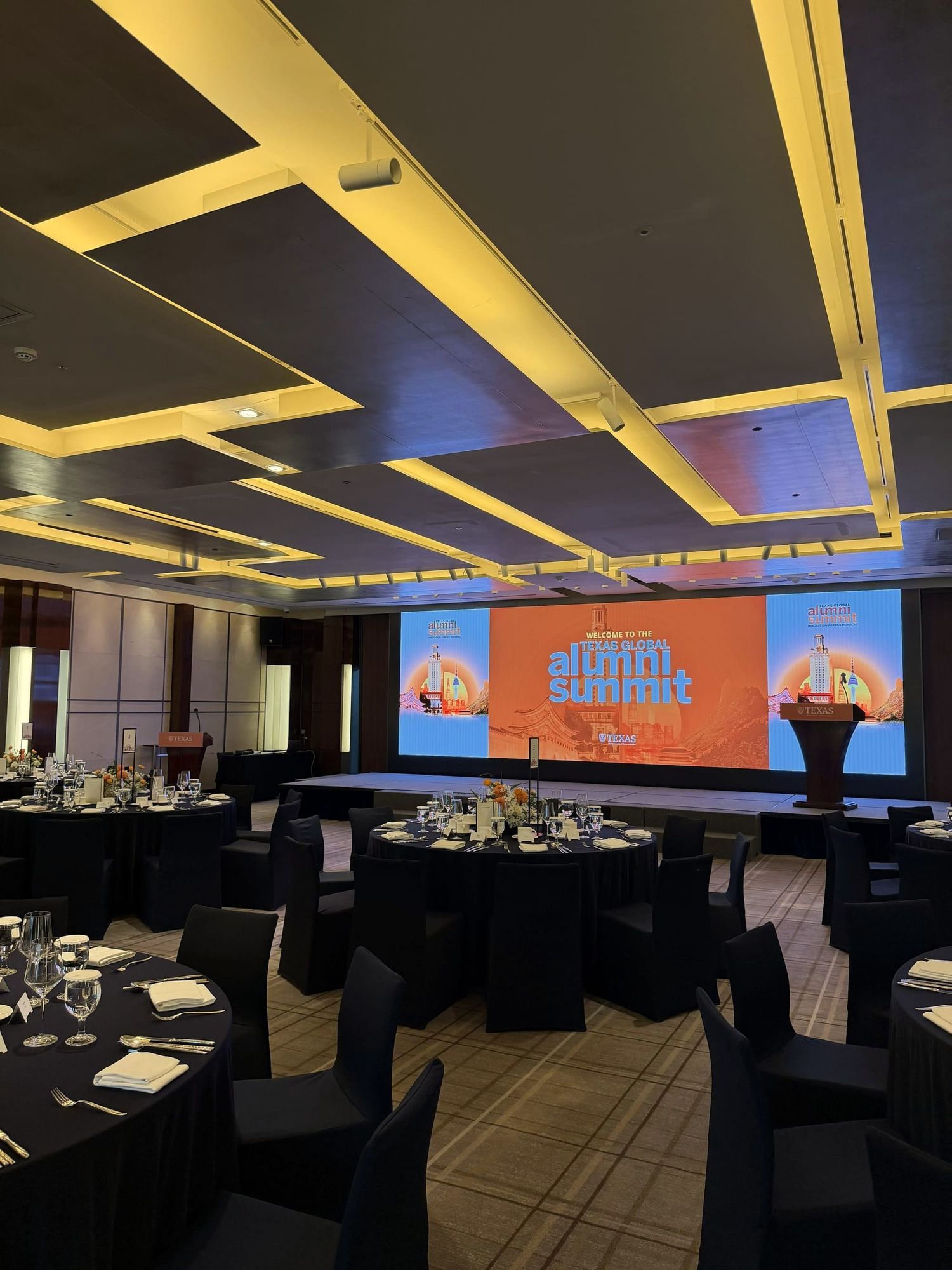 Vol. 6 [UT Stories] Day 1: Gala Dinner of the Inaugural Texas Global Alumni Summit in Seoul