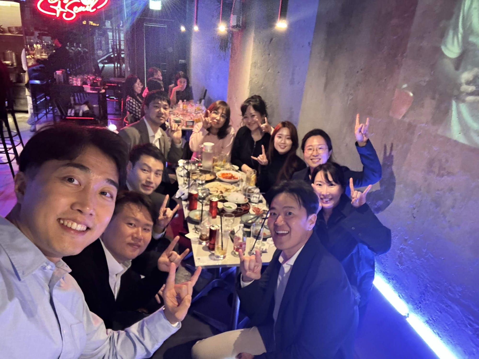 Vol. 7 [UTAKA News] May First Thursday Gathering Held