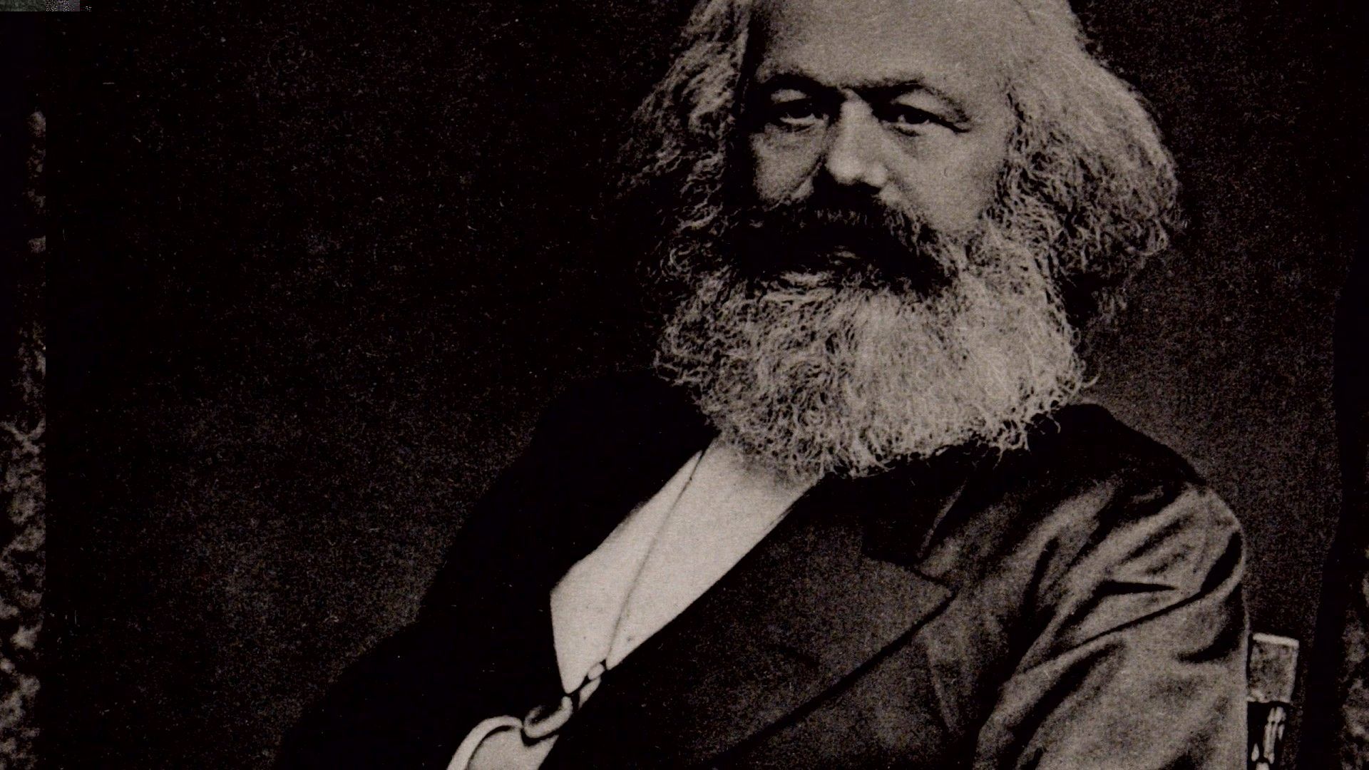 Uno spettro | contagio marxista