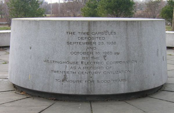 Time Capsule: sei cose belle del 2015 da portarsi nel 2016