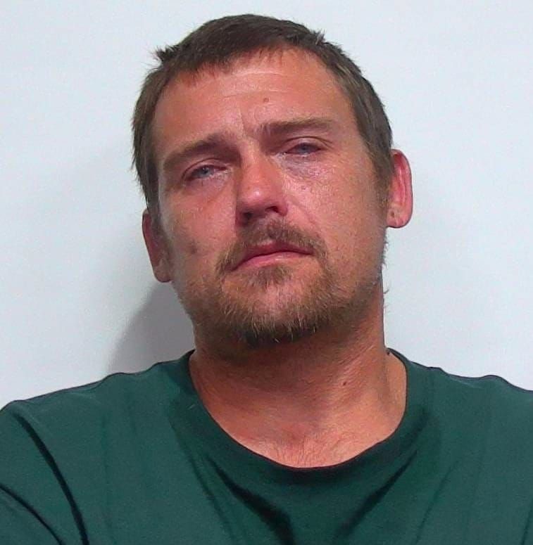 O'Brien Man Held on Domestic Violence Charges; Three Booked Overnight in Suwannee County