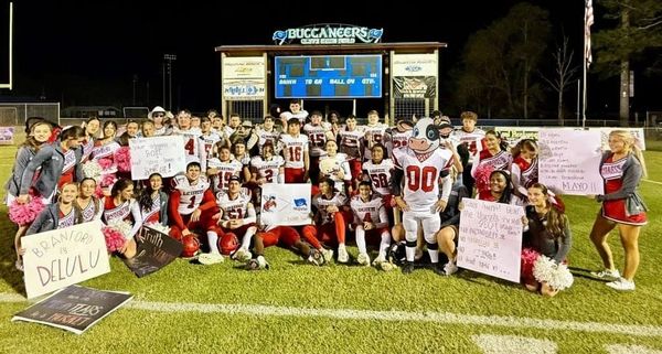 Heartbreak in Williston: Lafayette Hornets End Historically Great 2025 Football Season in Playoff Battle