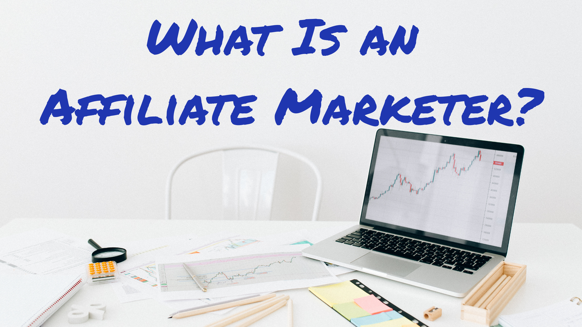 What Is an Affiliate Marketer? (And How I Became One Without a Huge Following)