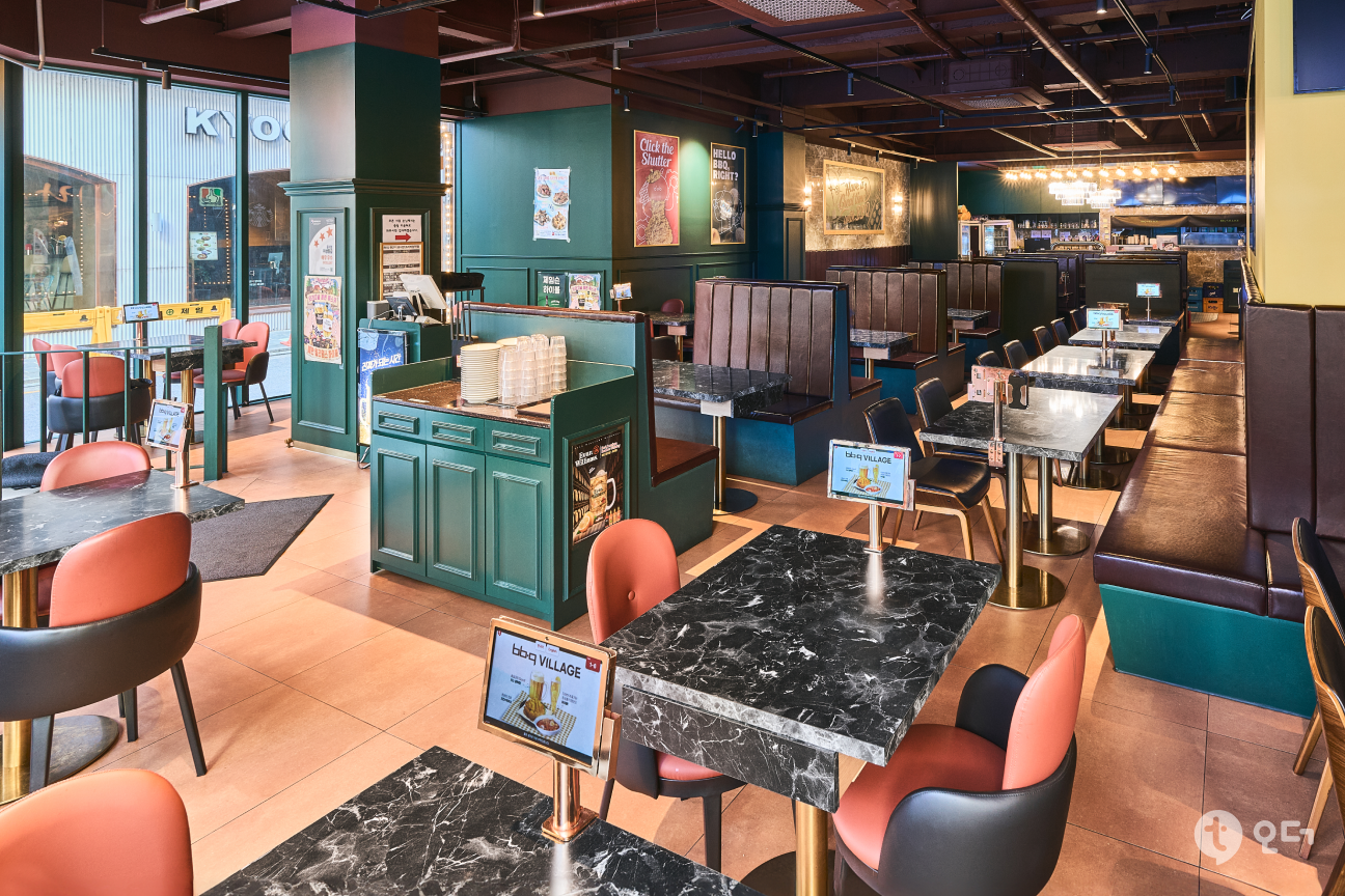 티오더 매장 가이드 설치 사례 BBQ 빌리지 2