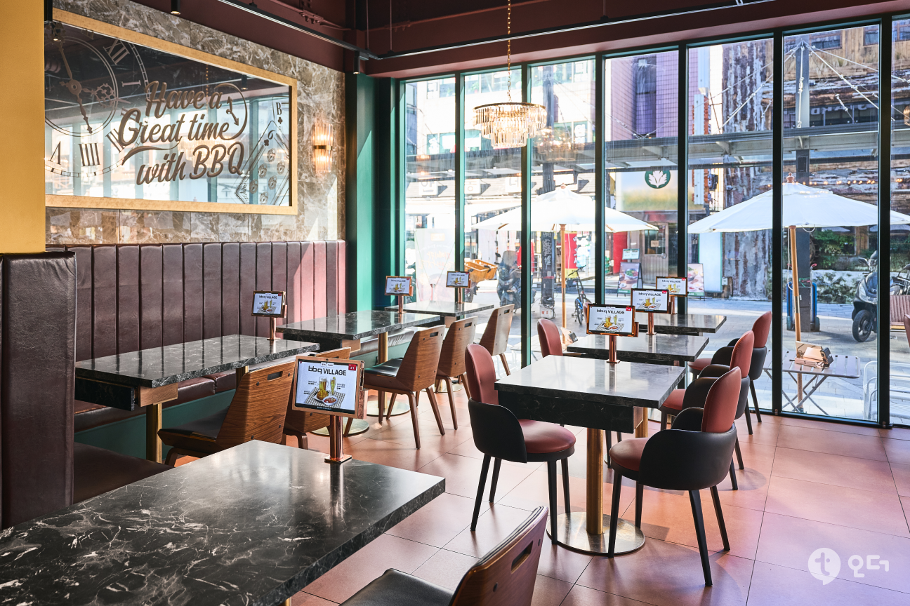 티오더 매장 가이드 설치 사례 BBQ 빌리지 5