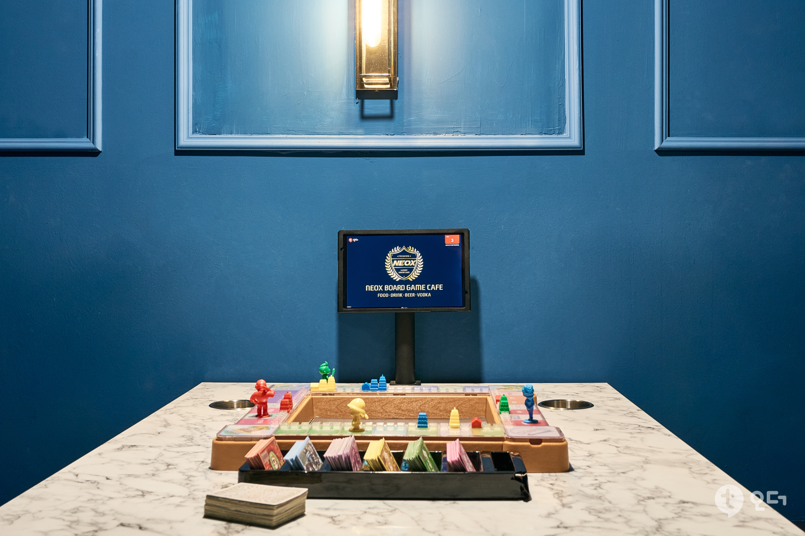 티오더 매장 가이드 설치 사례 네옥스 보드카페 4